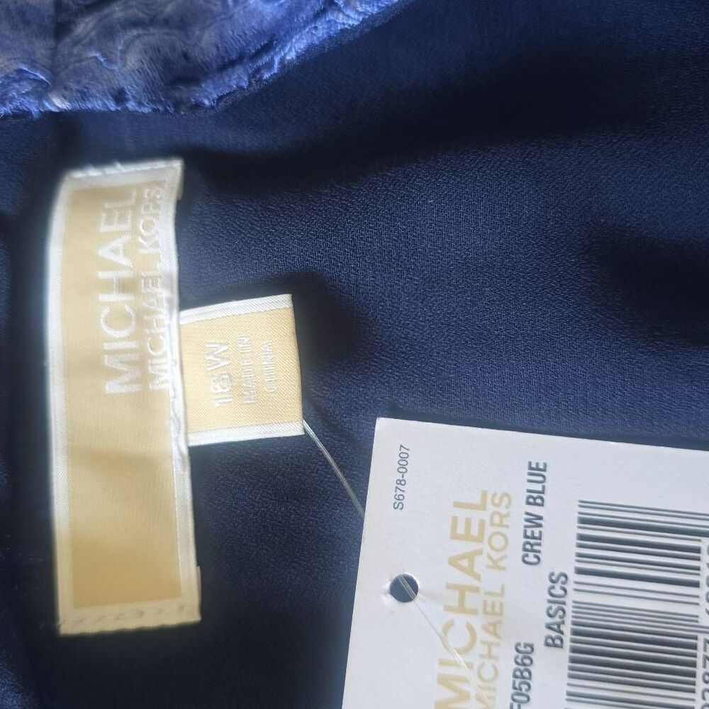 Michael Kors Plus "Crew Blue" Lace Mini Dress, Flutter Sleeves, V-Neck, NWT, 16W - Picture 10 of 12